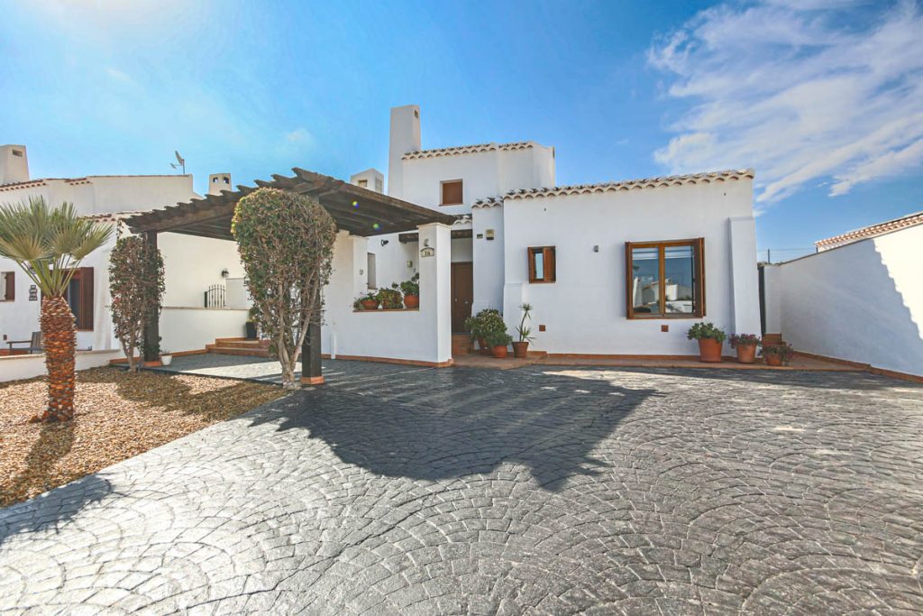 Villa Brillante - West-Facing 3 Bed 2 Bath with Private Pool on El Valle Golf Resort